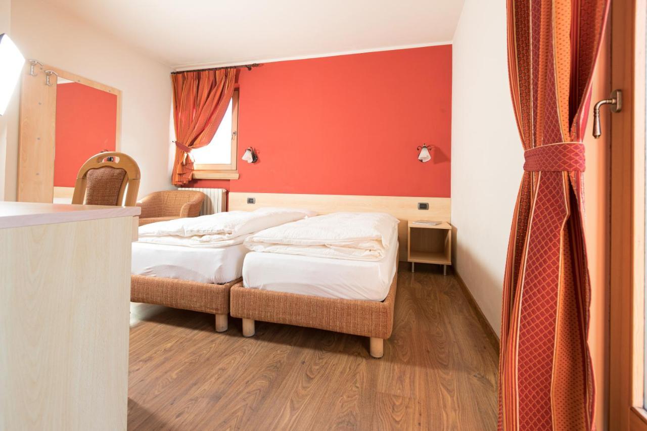 Chalet Kiara - Appartamenti Abar ليفينو المظهر الخارجي الصورة