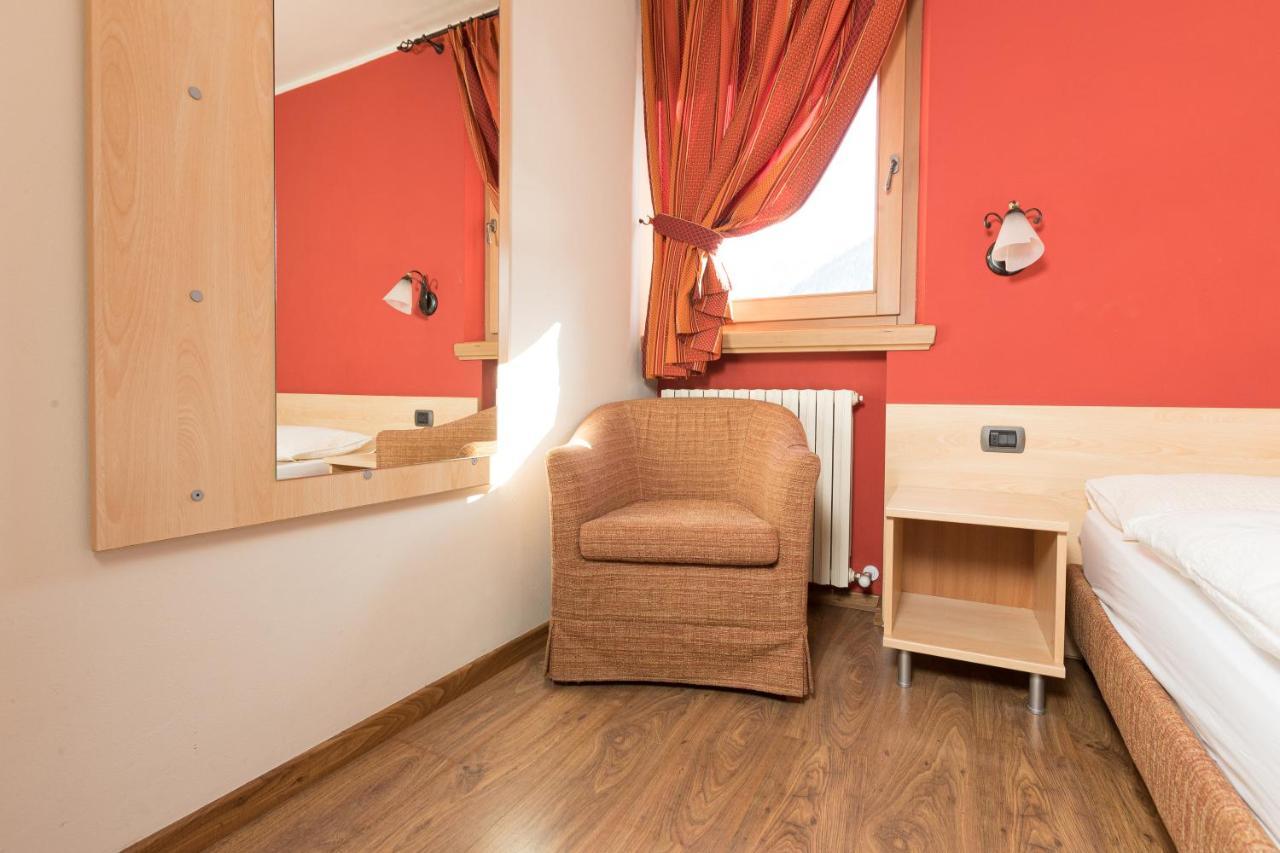 Chalet Kiara - Appartamenti Abar ليفينو المظهر الخارجي الصورة