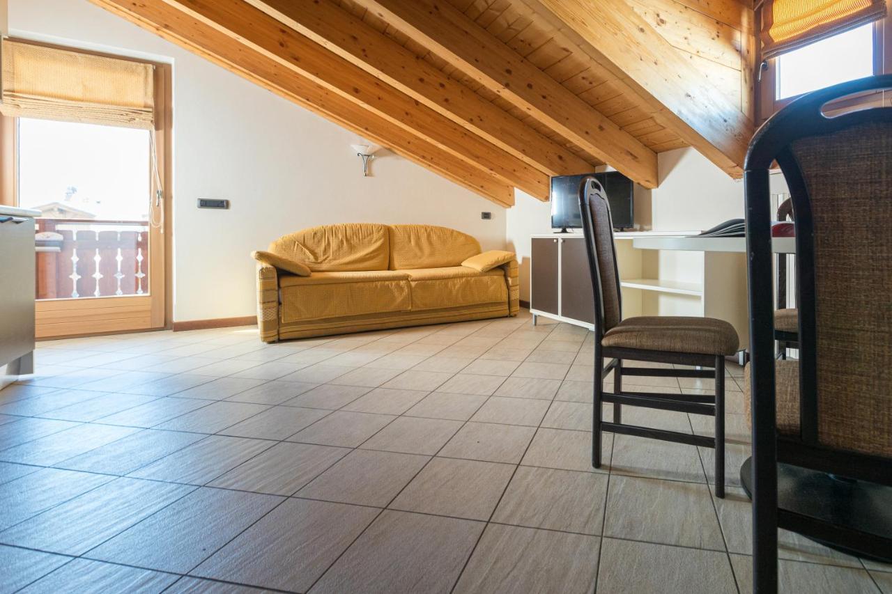 Chalet Kiara - Appartamenti Abar ليفينو المظهر الخارجي الصورة